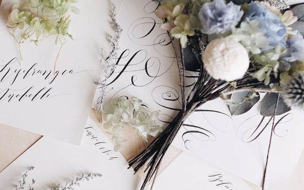 Modern Calligraphy & Flowers Encyclopedia